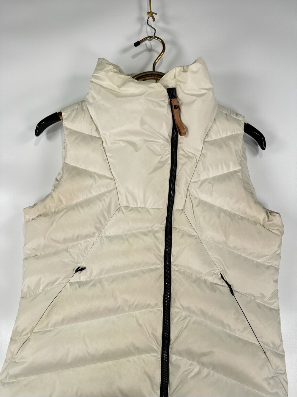 Indygena Papluma II Vest Asymmetrical Duck Down Cream S - Picture 3 of 16